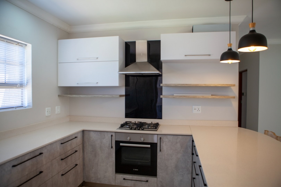 3 Bedroom Property for Sale in Blombosch Western Cape